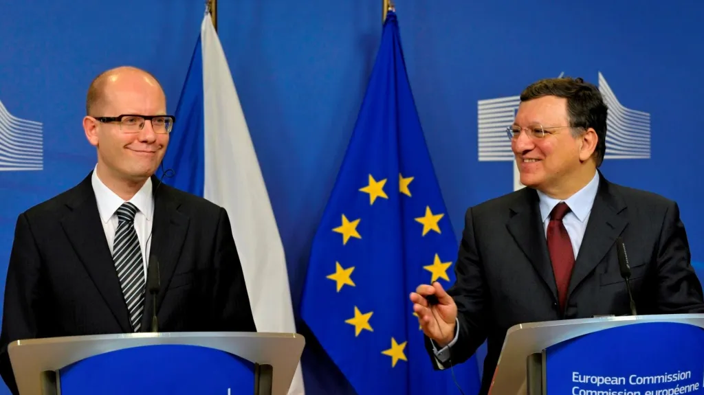 Bohuslav Sobotka a José Barroso
