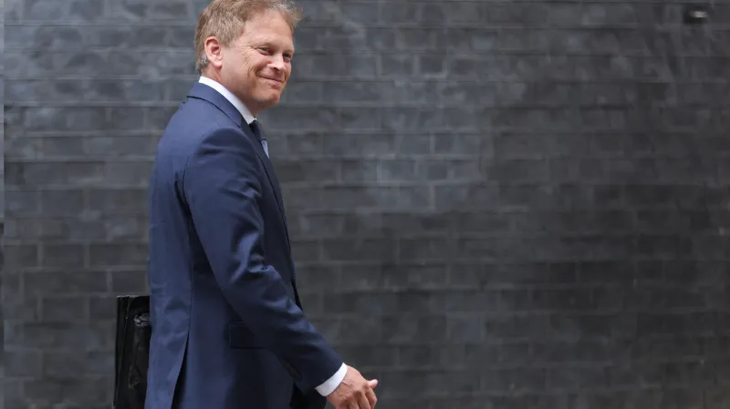 Nový ministr obrany Grant Shapps