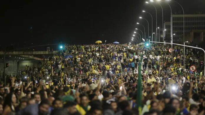 Protest proti prezidentce Rousseffové a jmenování Luly jako šéfa vlády