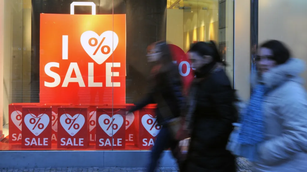 Českou ekonomiku má táhnout hlavně spotřeba domácností