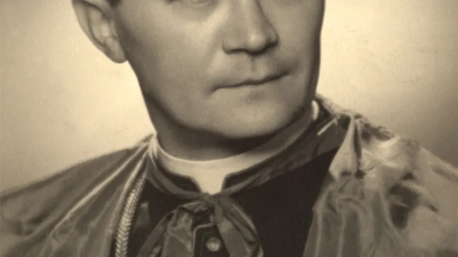 Biskup Josef Hlouch