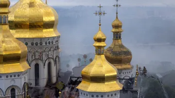 Následky ruského nočního útoku na Kyjev (15. 6. 2026)