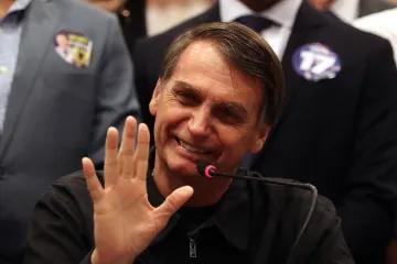 Čím překvapí „brazilský Trump“? Mluví o střílení delikventů a schvaluje nižší platy žen