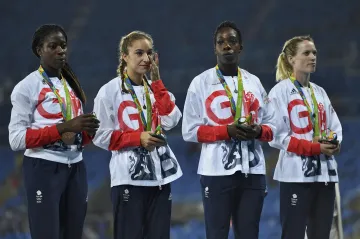 Vrcholoví sportovci mají častěji zkažené zuby, i když si je lépe čistí. Mohou za to energetické nápoje