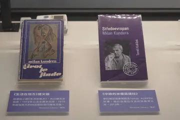 „Psací stroj také dokáže zpívat“. Výstava přiblížila Tchajwancům českou literaturu