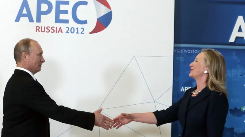 Vladimir Putin a Hillary Clintonová