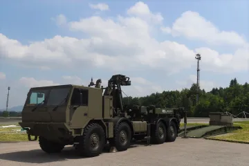 Tatra vyrobí pro armádu osmdesát nákladních vozů. Přijdou na víc než miliardu