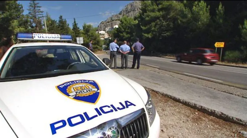 Reportáž Edity Horákové o českých policistech v Chorvatsku