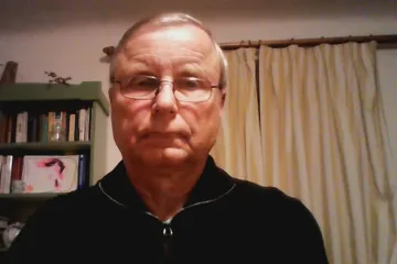 Do měsíce budou tisíce mrtvých. Velkou vinu za stav nesou nezodpovědní lékaři kritizující opatření, míní přední imunolog