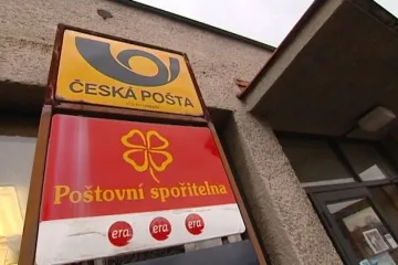 Až třetina poboček České pošty může skončit
