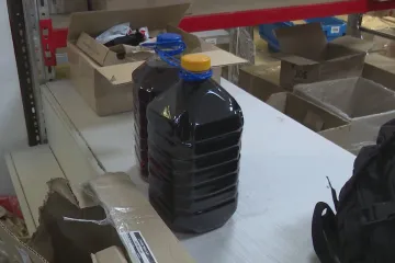 V Doněcké oblasti platí přísný zákaz prodeje i pití alkoholu, černému trhu se daří