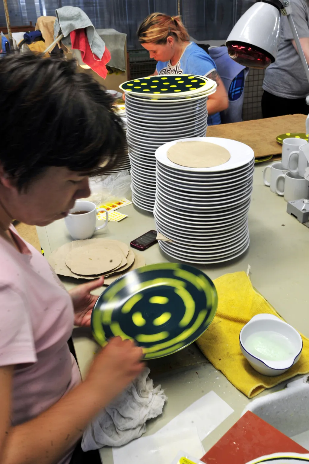 Výrobě a hlavně značce Thun 1794 pomohla podle Argmanna loňská spolupráce s obchodním řetězcem Lidl, který nabízel porcelán z Thunu 1794 v rámci své zákaznické akce