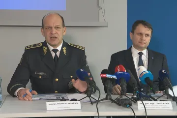 Kriminalita v Česku se loni zvýšila, proti roku 2019 je ale nižší