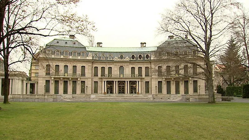 Americké velvyslanectví