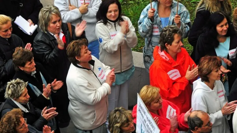 Demonstrace u brněnské úrazovky