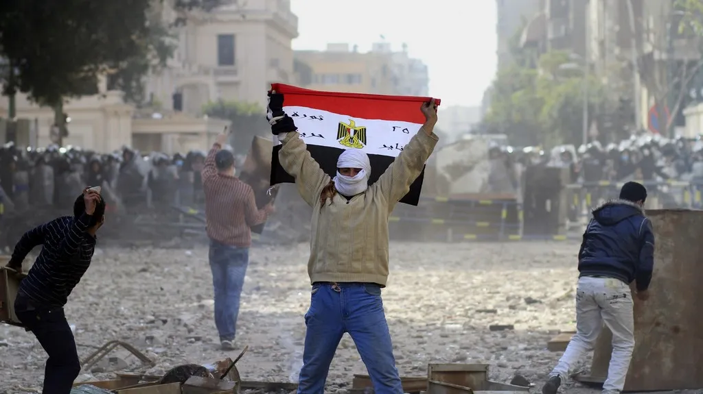 Demonstranti v Egyptě