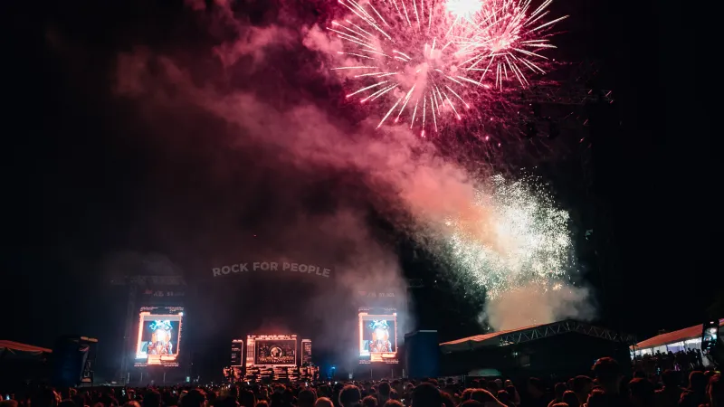 Ohňostroj na festivalu Rock for People