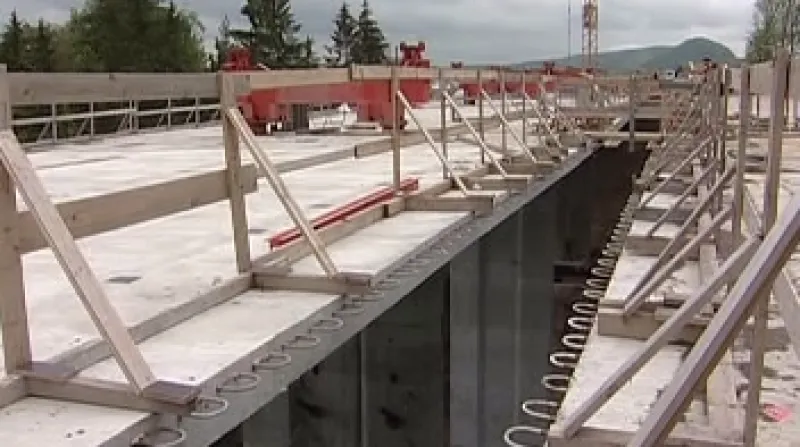 Rozestavěný úsek 805 dálnice D8