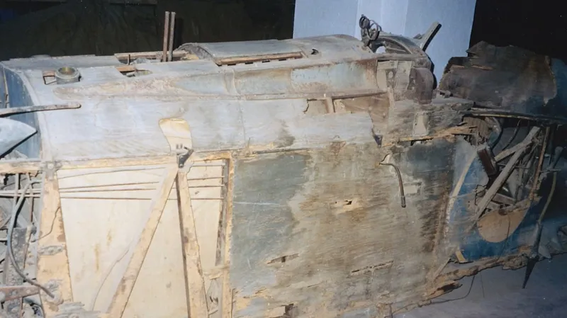 Bombardér v původním stavu