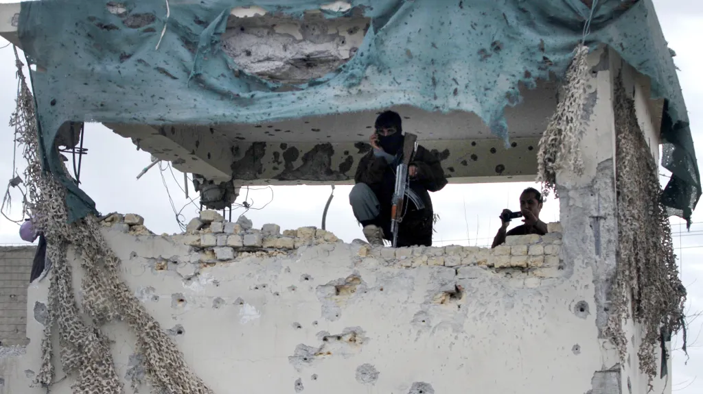 Taliban zaútočil na letiště v Kandaháru