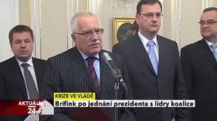Brífink Václava Klause po jednání K9