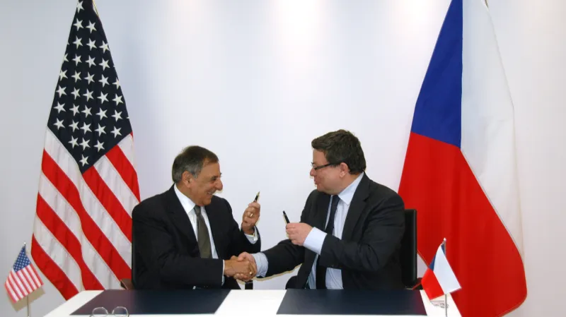 Leon Panetta a Alexandr Vondra