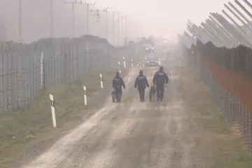 Slovenští policisté vyslali posily na srbsko-maďarskou hranici i do mise Frontex