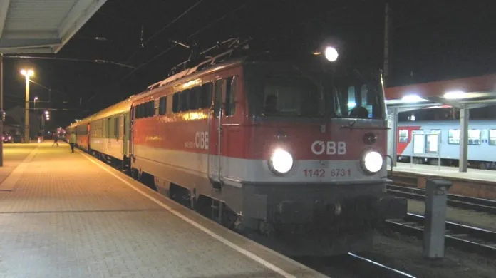 Vlak ER 2100 Silva Nortica z Vídně do Českých Budějovic v Gmündu