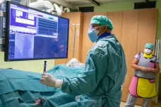 Nemocnice v Ostravě otevřela pracoviště jednodenní kardiologie. Zvládne až šest set operací ročně