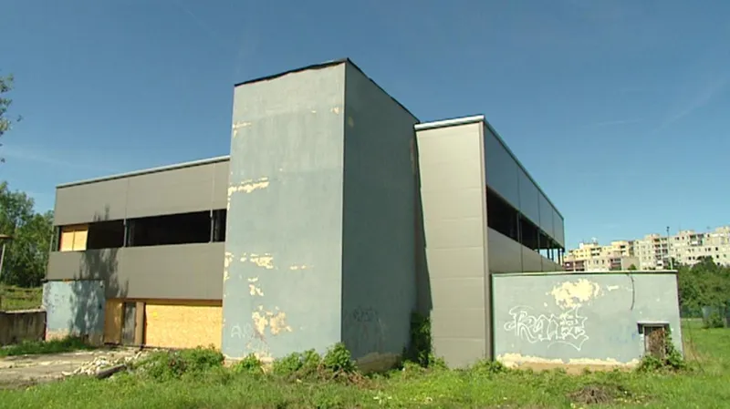 Chátrající klub AMAVETu