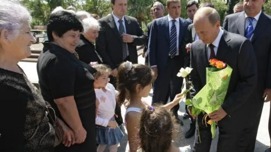 Vladimir Putin na návštěvě Abcházie
