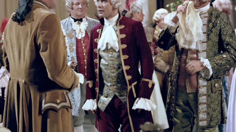 Antonín Procházka (uprostřed) jako Josef Mysliveček v televizní inscenaci Pod maskou (1984)