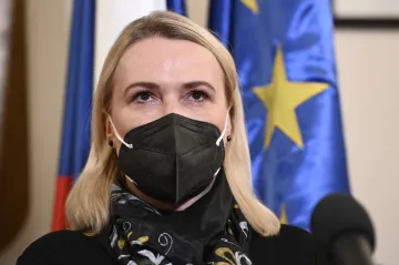V Česku by mohli působit němečtí vojáci v rámci NATO, řekla Černochová. Diplomacie zřídila post pro vztahy s Ruskem