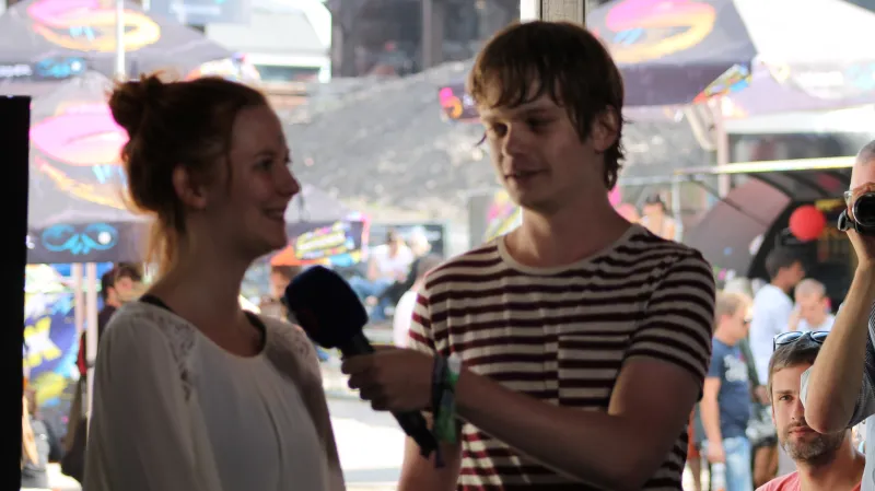 Workshop navštívila i dívka, kterou večer předtím na pódium vytáhl Damien Rice