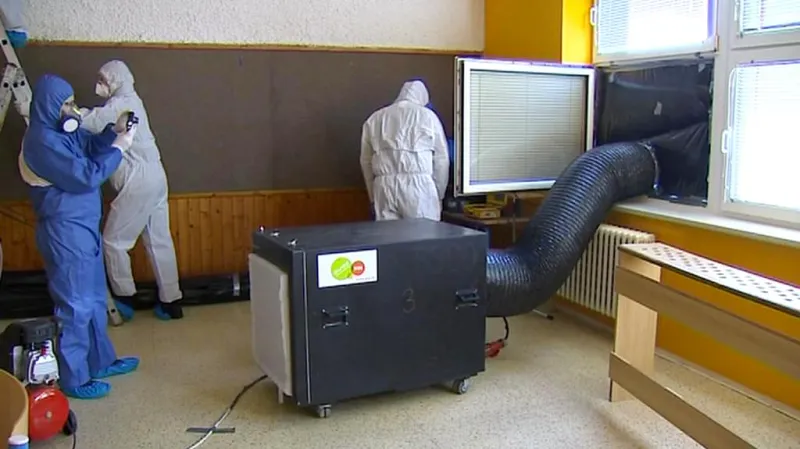 Odstraňování azbestu
