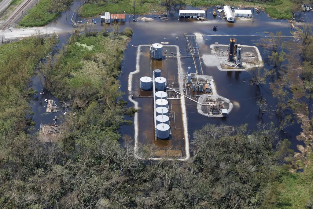 Letecké záběry ukazují rozsah škod způsobených hurikánem Ida v jižní oblasti státu Louisiana