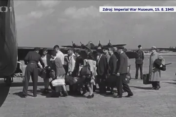 „Hlavní vzpomínka je, že to bylo velmi hlučné.“ Před 75 lety odlétli sirotci z Terezína do Británie