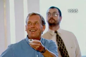 Vteřina dějepisu: K čemu dostal Václav Havel v roce 1995 od Rolling Stones dálkové ovládání?