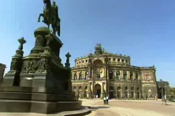 Drážďany budou na seznamu UNESCO ještě rok