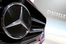 Daimler dostal u D8 červenou. Obří sklad by zdevastoval půdu, vzkázalo mu ministerstvo