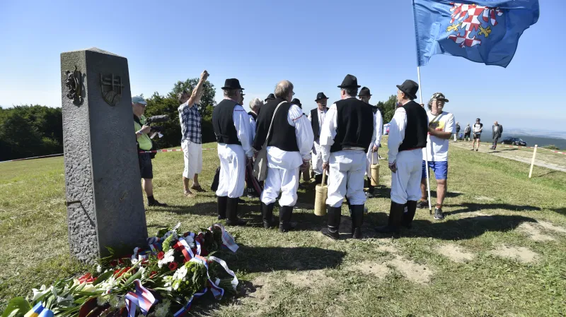 25. Slavnosti bratrství Čechů a Slováků na hraniční hoře Velká Javořina
