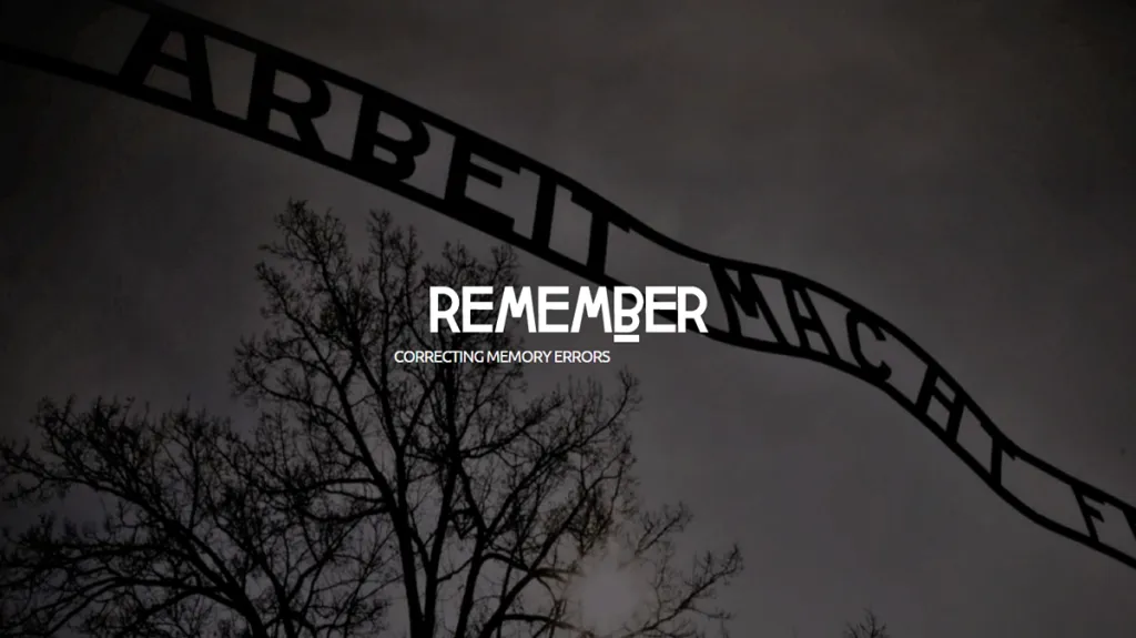 Aplikace opravující výrazy „polský koncentrační tábor“