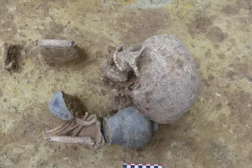 Antická nekropole v samém srdci Paříže. Francouzští archeologové oznámili významný objev