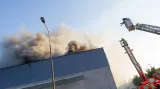 V Kopřivnici hořelo obchodní centrum