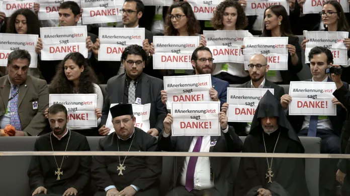 Reakce Arménů na schválení rezoluce Bundestagem
