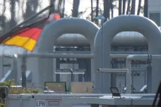 Nord Stream 1 stojí a Gazprom se pře se Siemensem, jak opravit údajnou závadu na turbíně