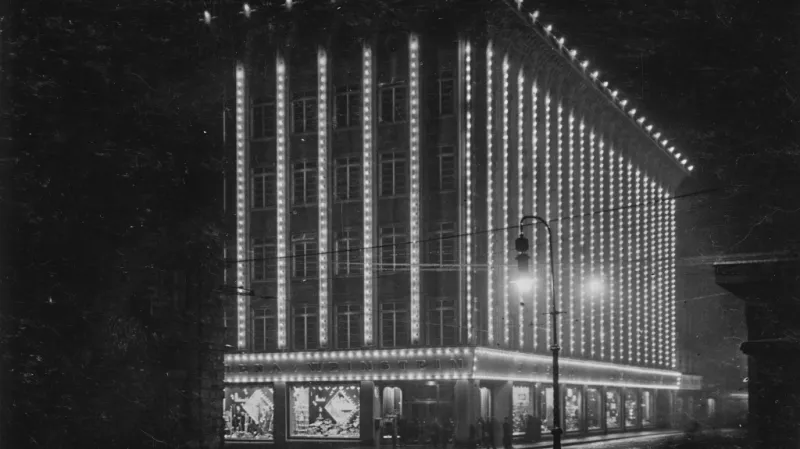 Zkáza obchodního domu Breda