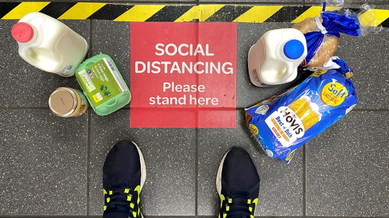 Opatření proti šíření koronaviru ve Velké Británii