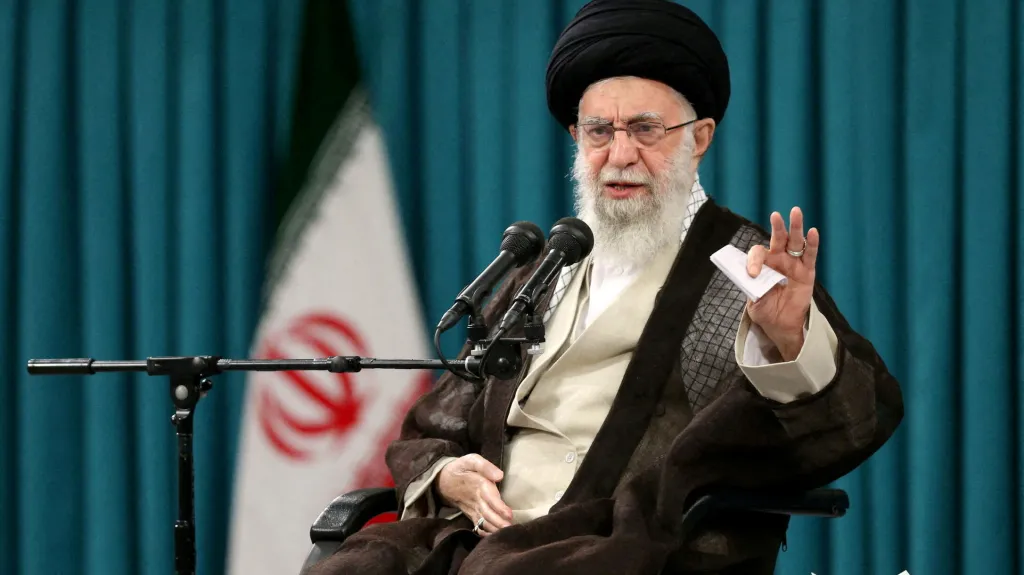Íránský nejvyšší vůdce ajatolláh Alí Chameneí
