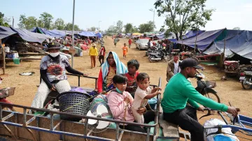 Lidé v uprchlickém táboře v Kambodži